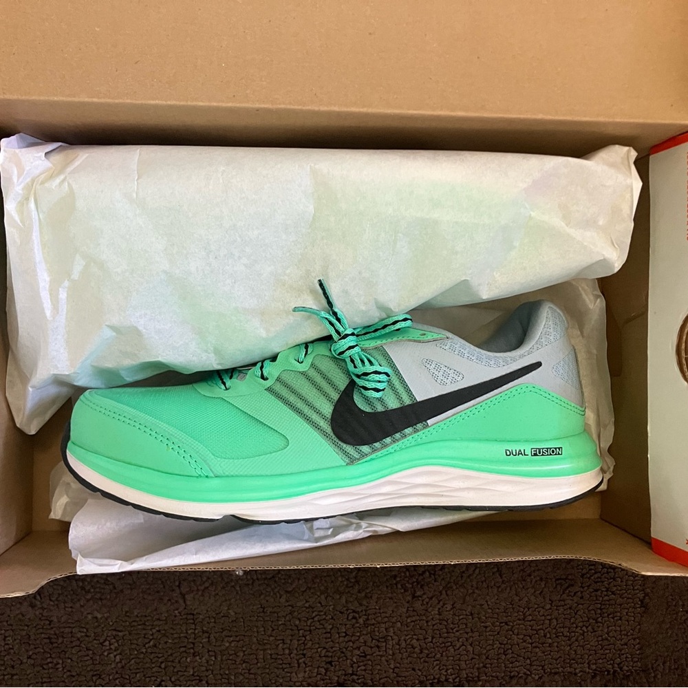 Women’s Nike Dual Fusion X Running Sneakers